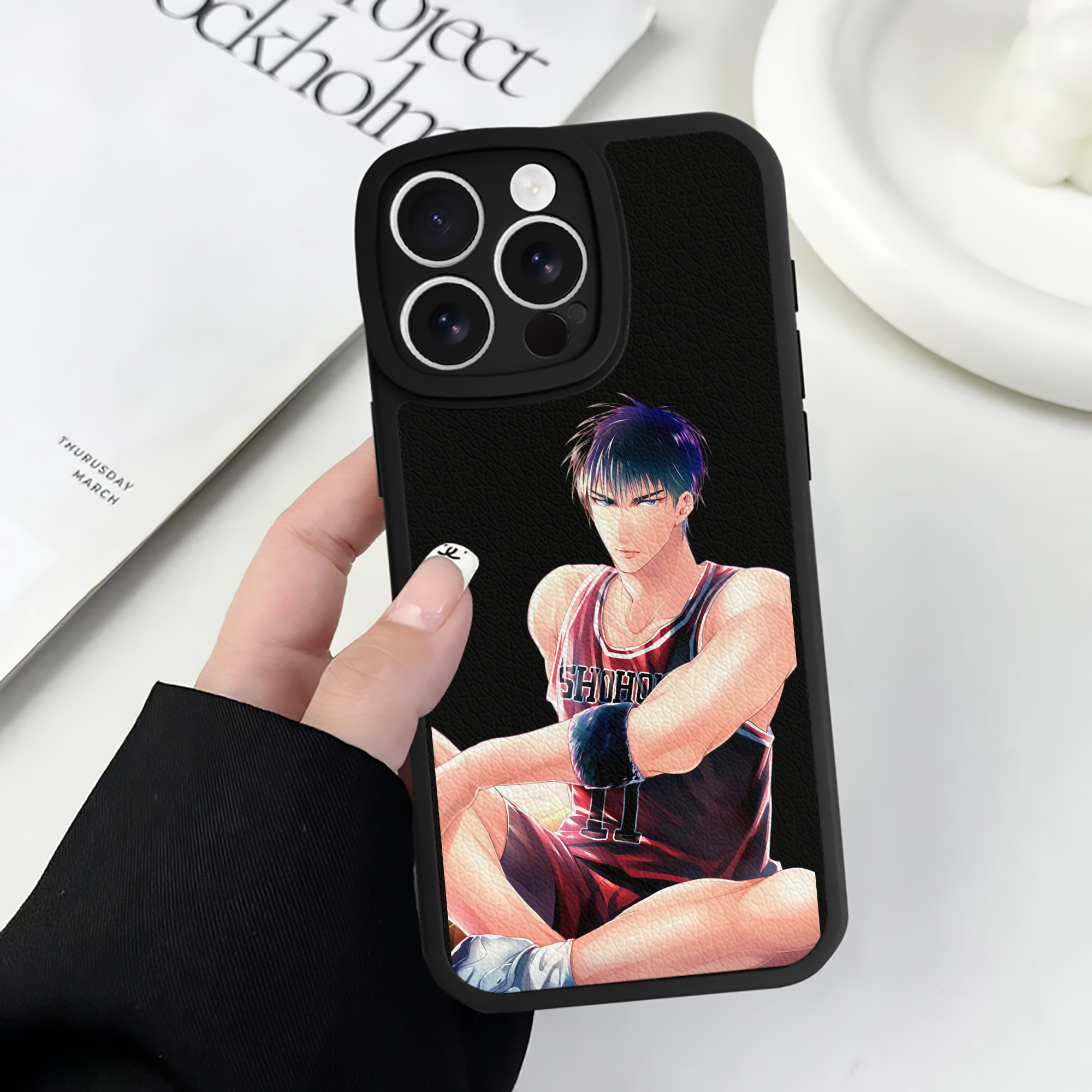 （画像用） SLAM DUNK／スラムダンク 【iPhone 16シリーズ対応】シリコンスマホケース（レザー調） 材質：シリコン